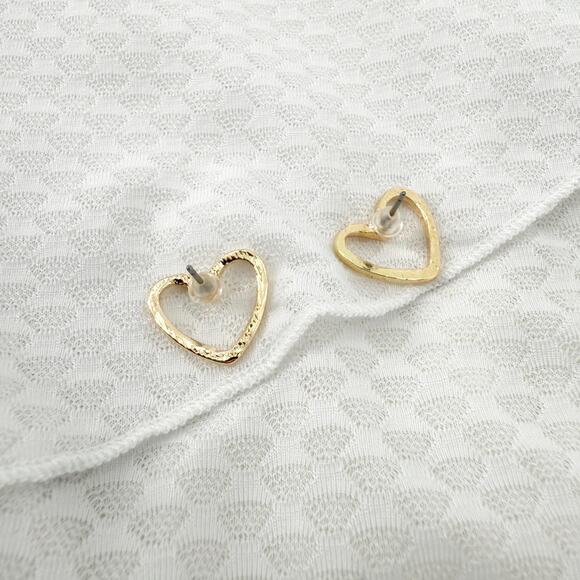 Heart Stud Earrings, Stud Gold Earrings, Stud Earrings Gold, Gold Heart Earring - Picture 3 of 4